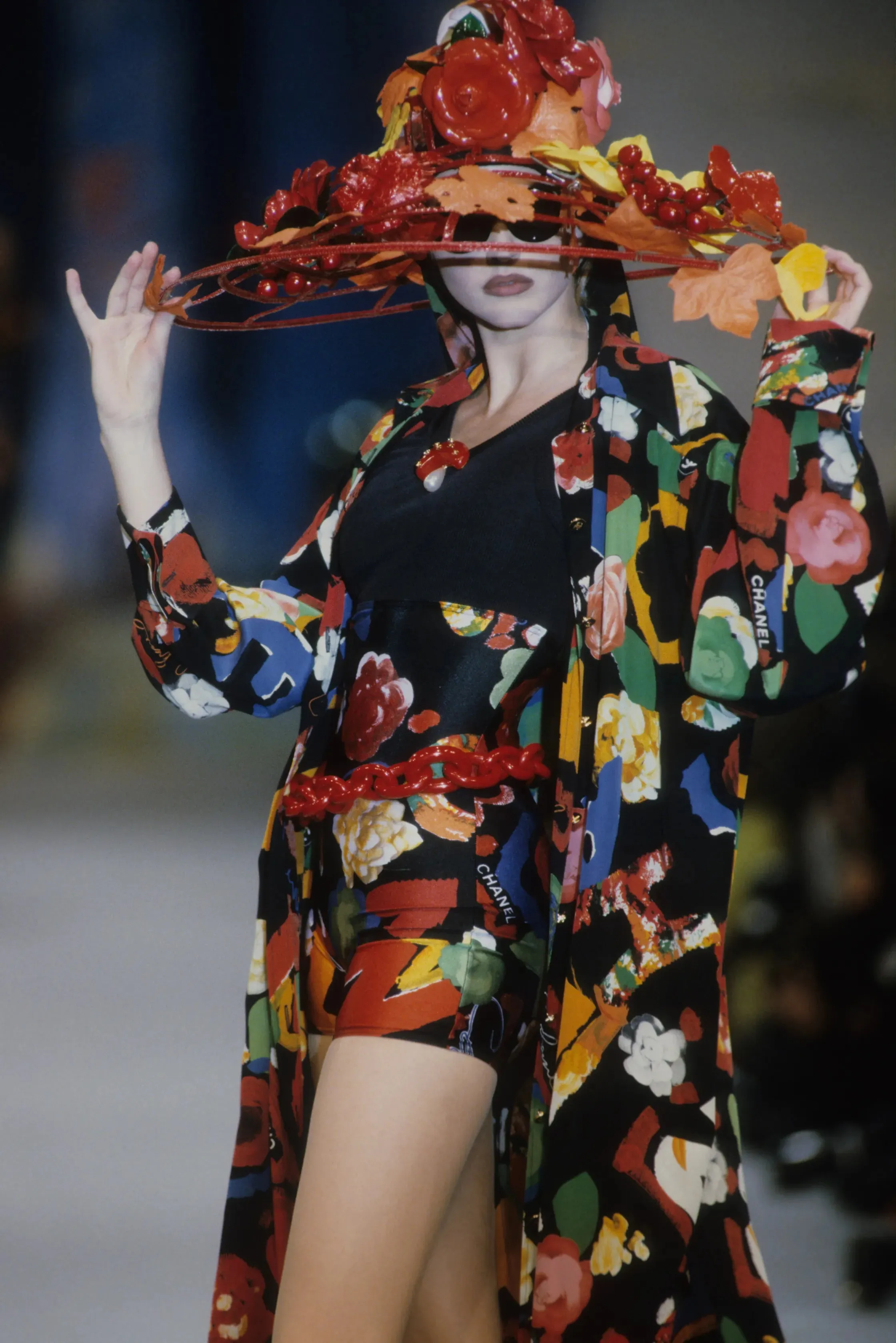 Broche camélia Chanel 1992