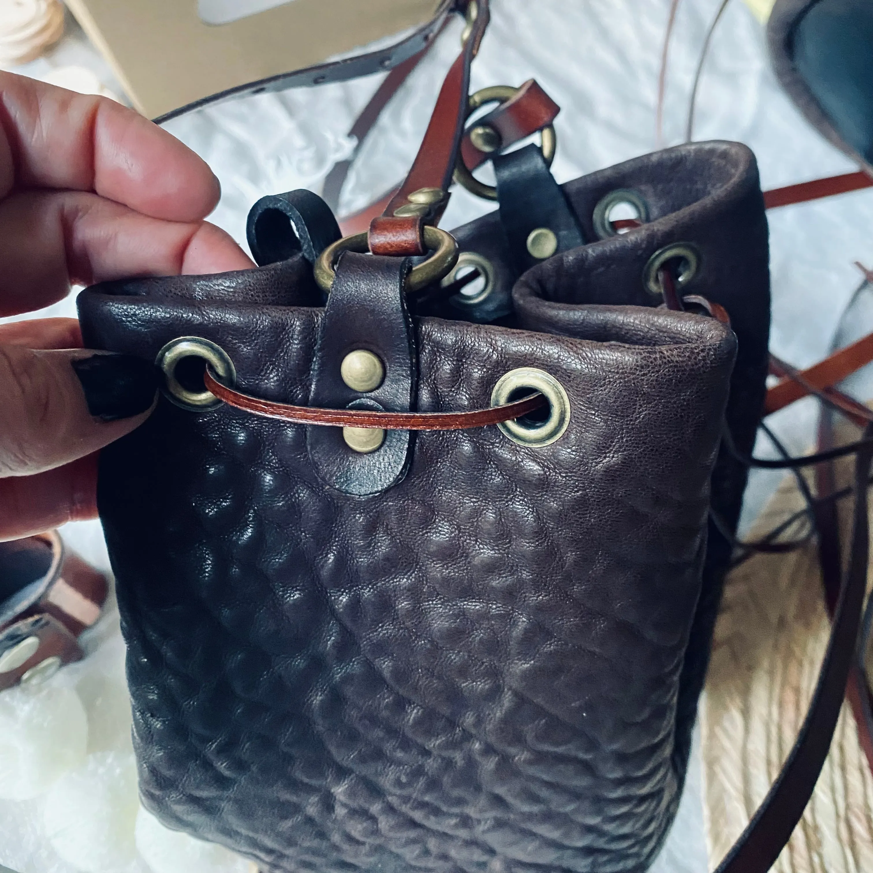 Bucket leather Bag