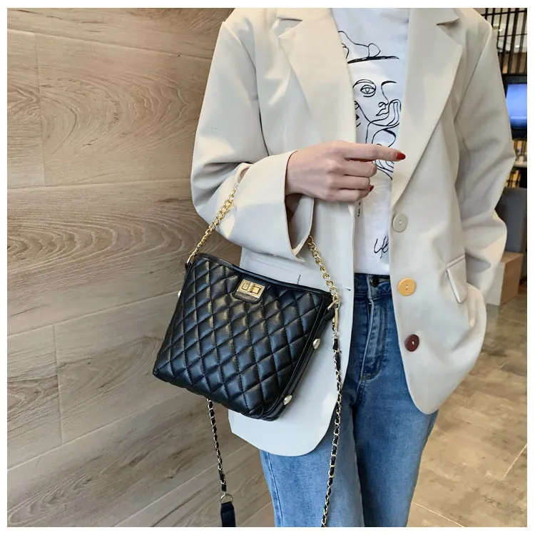 CL1057 - Trendy shoulder bag