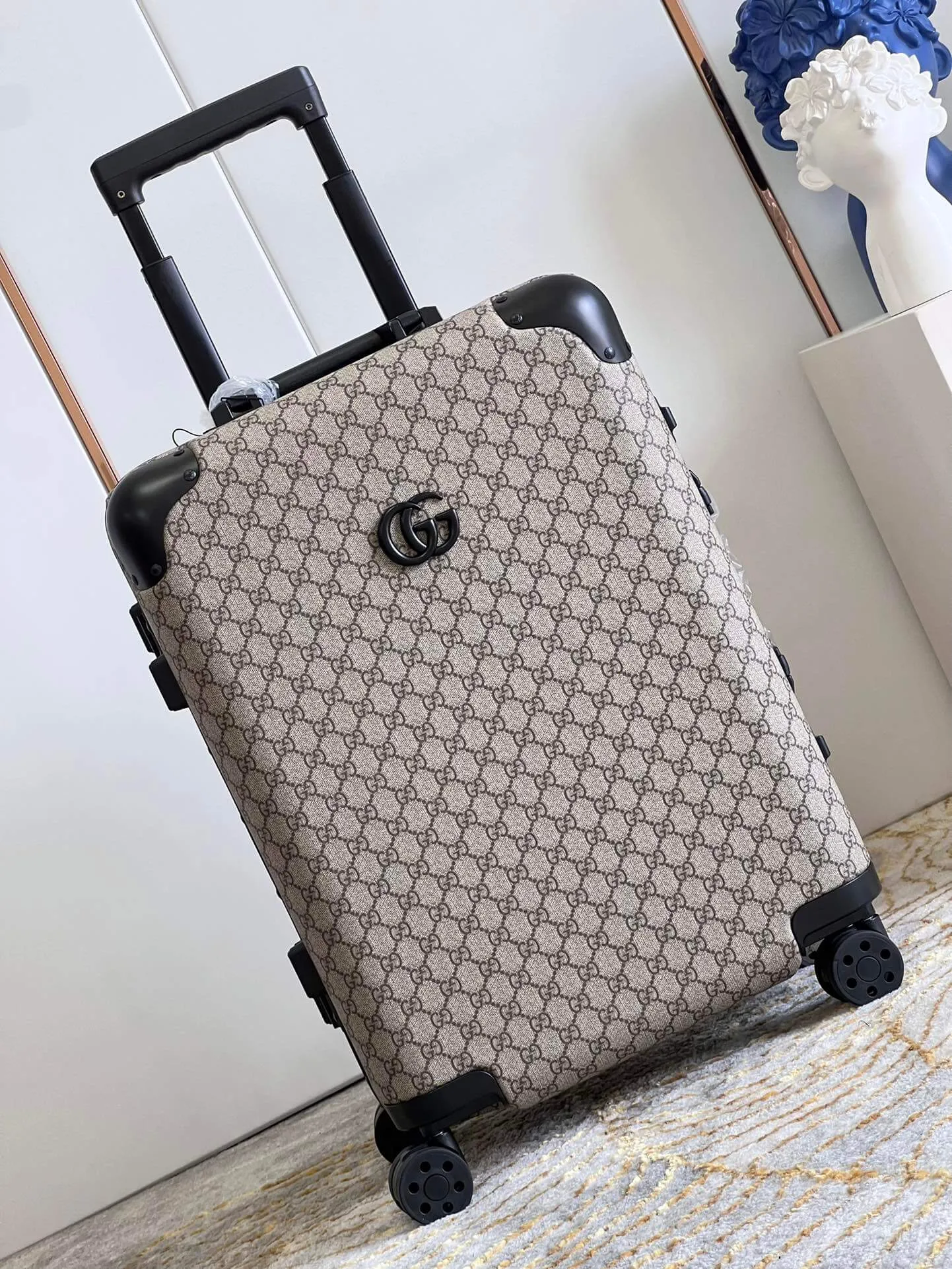 Gucci Valigia Travel Suitcase (2 Colors)